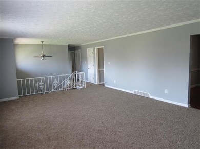 209 Savannah Dr, Nicholasville, KY 40356 - photo 2