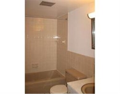 382 Massachusetts Ave unit 401, Arlington, MA 02474 - photo 7