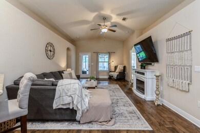 07_2084BergrenRd_2012_HiRes