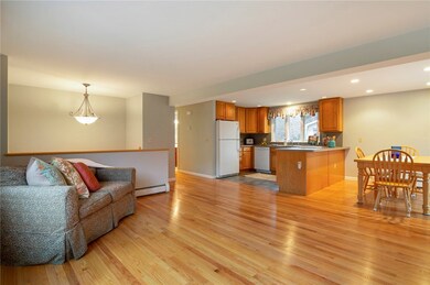 95 Twin Peninsula Ave, Wakefield, RI 02879 - photo 6