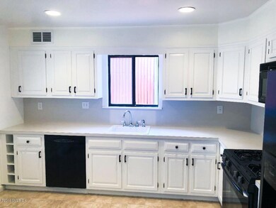 55 Pemberwick Rd unit 1, Greenwich, CT 06831 - photo 5