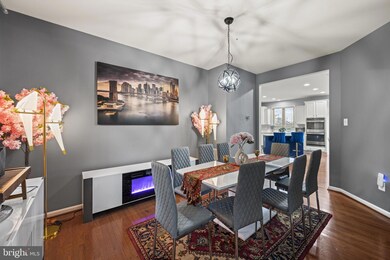 12811 Hallwood Place, Fort Washington, MD 20744 - photo 5