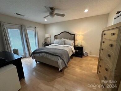 1004 Meadowbrook Ln SW, Concord, NC 28027 - photo 7