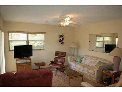3102 SE Brook St unit 2, Stuart, FL 34997 - photo 2
