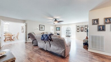 1309 Hillakes Ln, Lebanon, TN 37090 - photo 3