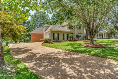 Side-entry garage!