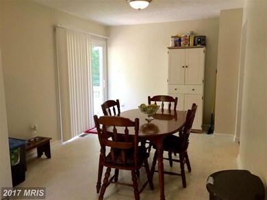 24998 Holly Tree Ln, Hollywood, MD 20636 - photo 4