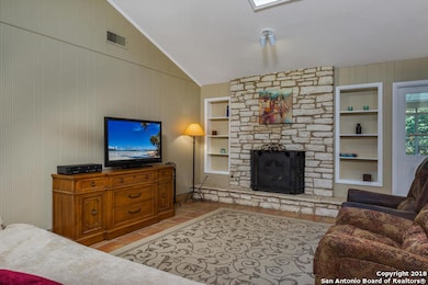 25607 Broad Oak Trail, San Antonio, TX 78255 - photo 5