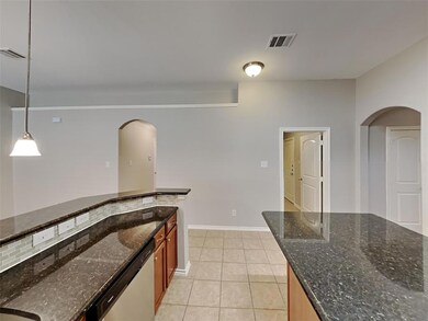 4207 Sapphire Ln, Granbury, TX 76049 - photo 7