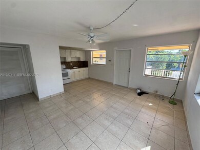 1427 NE 56th St unit 1-7, Fort Lauderdale, FL 33334 - photo 7