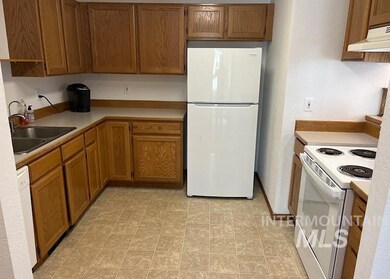 1529 N Polk Extension unit 4, Moscow, ID 83843 - photo 4