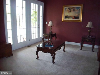 4081 Von Neuman Cir, Warrenton, VA 20187 - photo 6