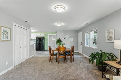 7813 Port Susan Place unit 9, Stanwood, WA 98292 - photo 6