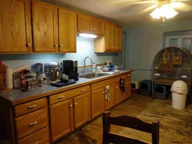 125 Hollister Rd, Corinth, NY 12822 - photo 2