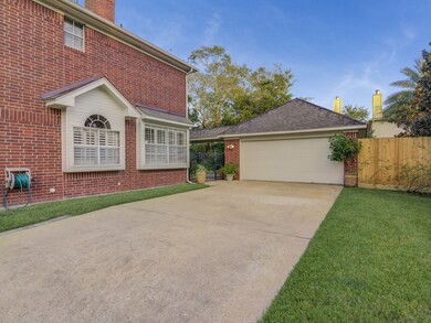403 Silverstone Dr, Friendswood, TX 77546 - photo 5