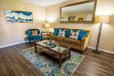 15100 Golden Eagle unit 1005, Humble, TX 77396 - photo 2