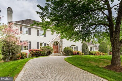 8911 Saunders Ln, Bethesda, MD 20817 - photo 5