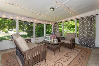 3-Season Sun Room