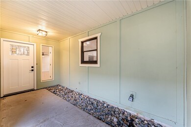 1010 W Linden St, Rogers, AR 72756 - photo 2