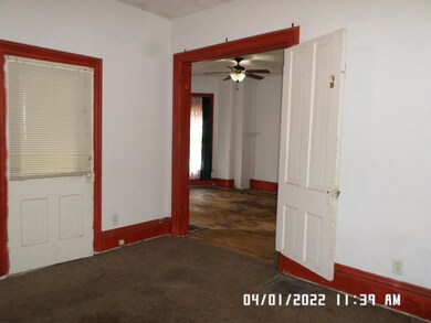 717 W Marion St, Elkhart, IN 46516 - photo 4