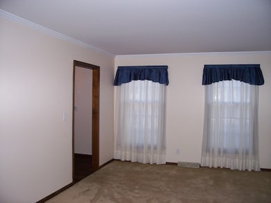 306 Meadowrue Ln, Batavia, IL 60510 - photo 3