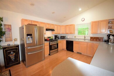 6809 Bay Shore Dr W, Charlevoix, MI 49720 - photo 7