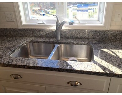 70 Charles Ave, Uxbridge, MA 01569 - photo 4