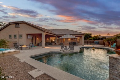Luxury Pool