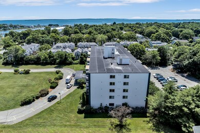 135 Scranton Ave unit 310, Falmouth, MA 2540 - photo 5
