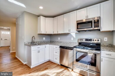 8405 Willow Forge Rd, Springfield, VA 22152 - photo 6