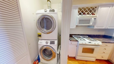 95 Centre St unit 3, Brookline, MA 02446 - photo 7