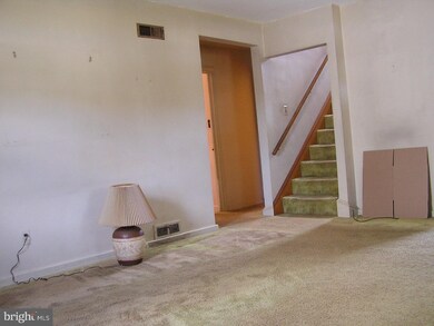 10 Poplar Ave, Wilmington, DE 19805 - photo 2