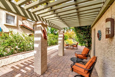 SHADED SEATING