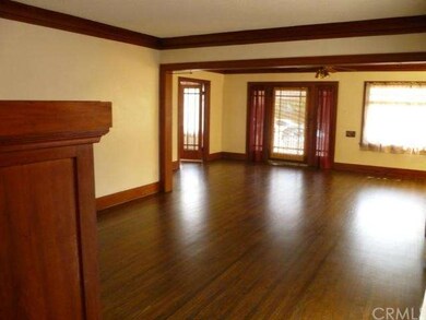 View from dining room to the living room. Front do