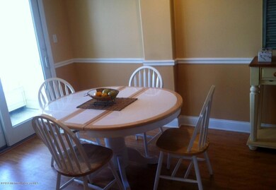 SH 11 DINNING RM