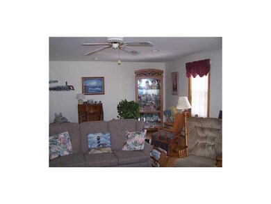 21 Simpson St, Wells, ME 04090 - photo 6