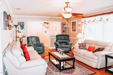 7121 Lynd St, Moss Point, MS 39563 - photo 6