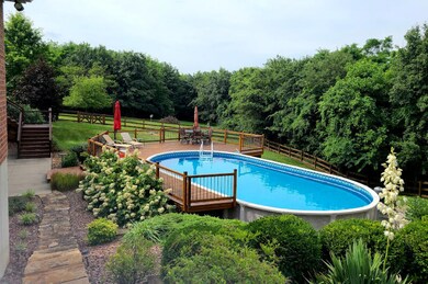 02b - 391 Independence Station