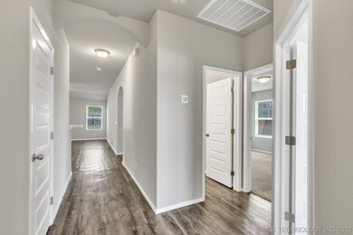 1529 S 31st St, Broken Arrow, OK 74014 - photo 4