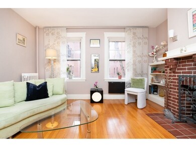 40 Linnaean St unit 4, Cambridge, MA 02138 - photo 2