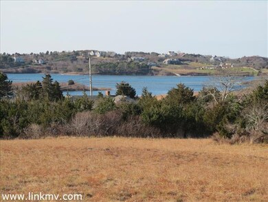 Quitsa Pond and access to Menemsha and Ocean