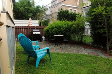 33 Walker St unit 2, Somerville, MA 02144 - photo 3