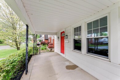 2942 Fremont St, Columbus, OH 43204 - photo 5