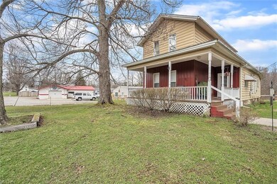 933 N Broadway, Geneva, OH 44041 - photo 3