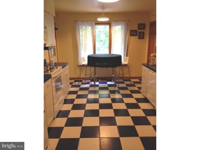 19 Hart Ln, Sewell, NJ 08080 - photo 4