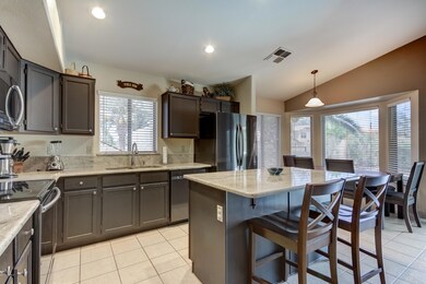 1362 W Cindy St-9