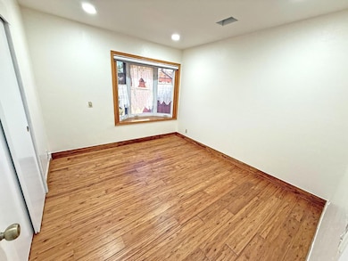 1776 Loch Ness Way, San Jose, CA 95121 - photo 5