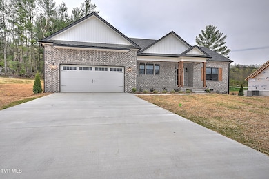 110 Thomas Meadows WS