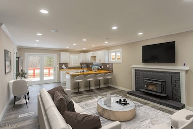 5484 Scott St, Newton Falls, OH 44444 - photo 3