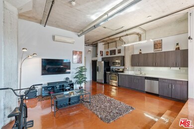 Beacon Lofts unit 109, Los Angeles, CA 90013 - photo 5